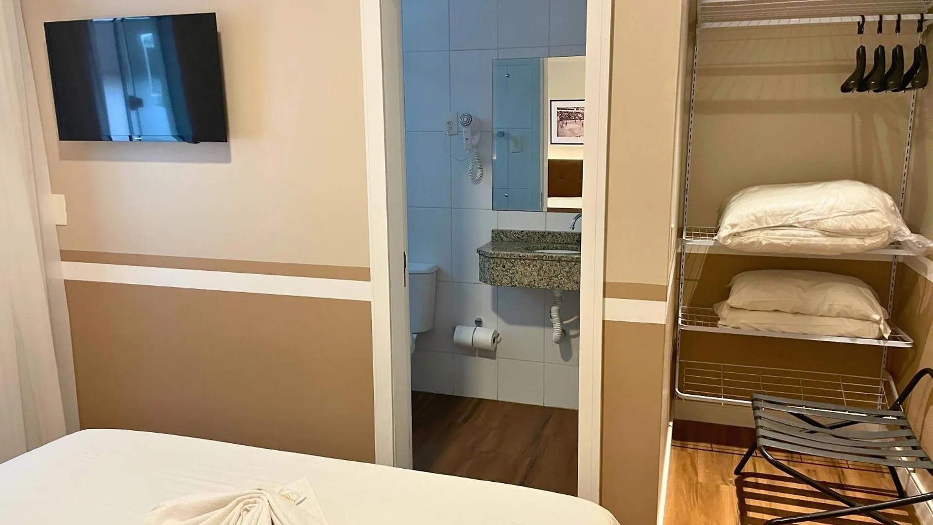 Hotel Nelo Jaragua do Sul 2*,  Brazil